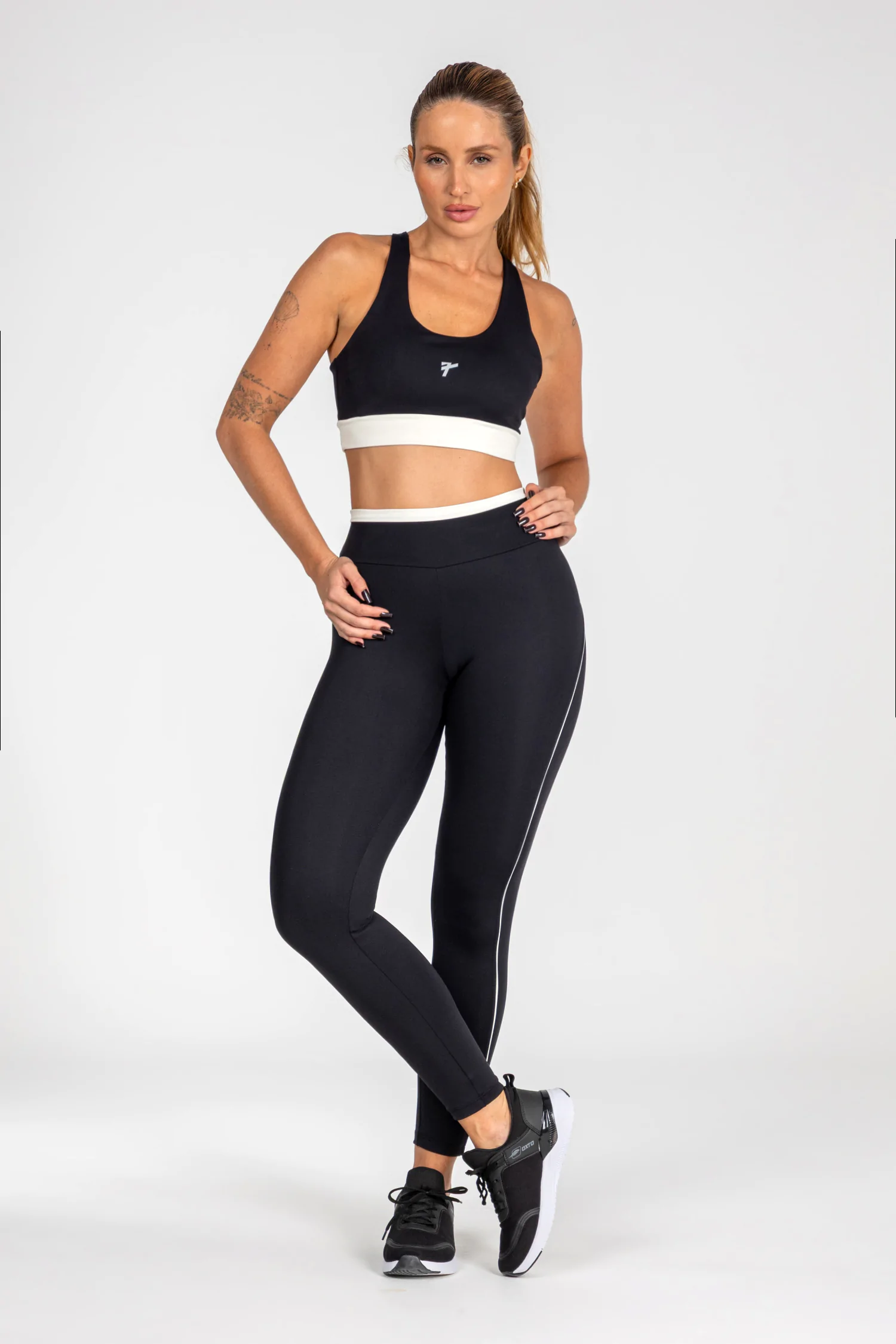 Calça Legging Performance Bolso Cós
